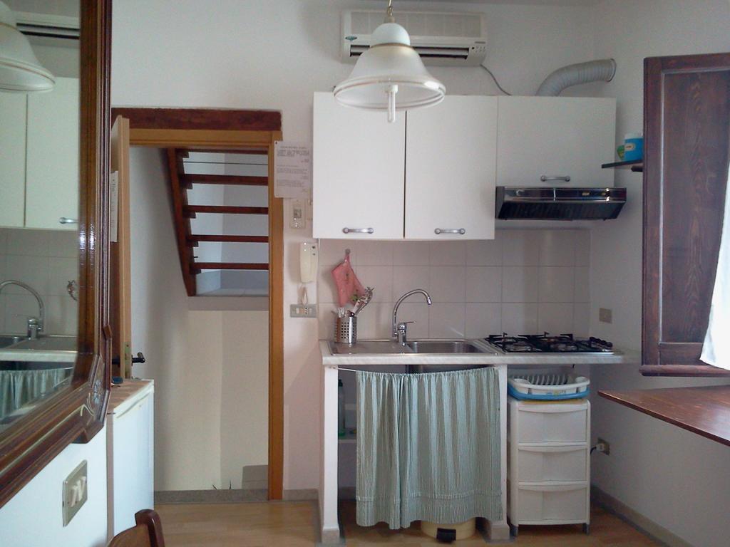 Arco Sallustio Monopoli Habitación foto