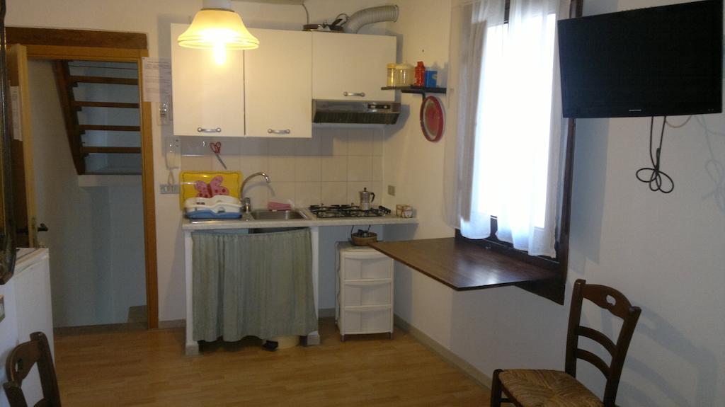 Arco Sallustio Monopoli Habitación foto